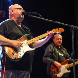 Skupiny Čechomor a Buty přilákaly na louku u sv. Jiří tisíce lidí 