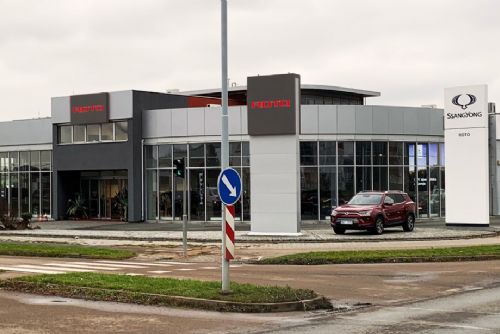 Foto: SsangYong otevřel v Plzni nové dealerství