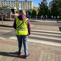 Strážníci v Plzni ohlídají přechody i mladé, co chtějí slavit konec školy 