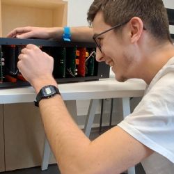 Středoškoláci v Plzni tvoří chytré projekty