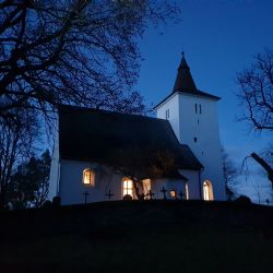 Šumavský Mouřenec zahájí advent koncertem a žehnáním věnců