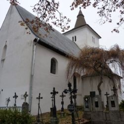 Šumavský Mouřenec zve na prohlídky i dušičkovou bohoslužbu