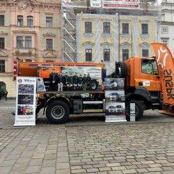 Tatra sestavená studenty bude jezdit krajem