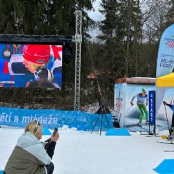 Třetí den olympiády dětí a mládeže: zlaté medaile lezců, skicrossařky a biatlonisty