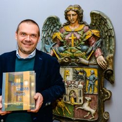 Třetí díl Dějin města Plzně si lidé už mohou koupit 