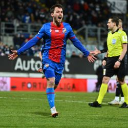 Tři body z Budějovic zařídil Viktorce hlavou Pavel Bucha