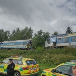 U obce Milavče na Domažlicku se srazily vlaky, tři mrtví