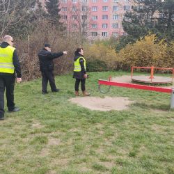 Ulice Plzně kontrolují noví preventisté kriminality. Pocházejí z Ukrajiny