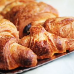 V ČD Minibarech frčí káva, tatranky i croissanty, nabízí je i Západní expres