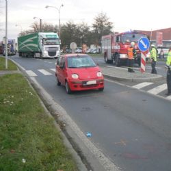 V Horšovském Týně srazilo auto chodkyni, vezl ji vrtulník 