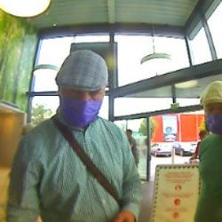 V Klatovech ukradl seniorce doklady i kartu, z ní pak vybíral