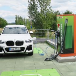 V kraji odebrali řidiči u ČEZu meziročně o 112 procent víc zelené energie