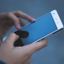 V kraji telefonují falešní policisté. Kvůli uloženým bodům
