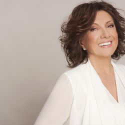 V pátek na plzeňském náměstí zazpívá Marie Rottrová, připraven je punč