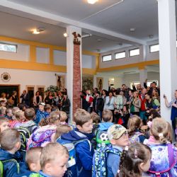 V Plzni do škol nastoupilo kolem 1600 prvňáčků, nepatrně méně než loni