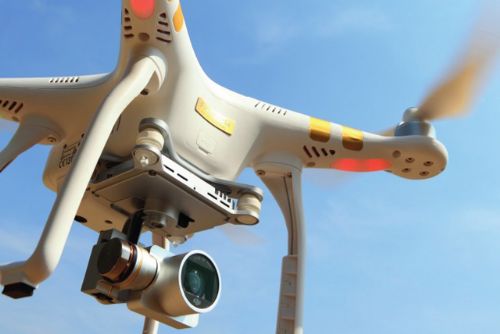 Foto: V Plzni bude možné studovat drony