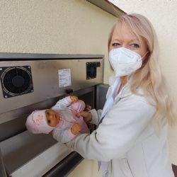 V Rokycanské nemocnici je babybox