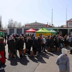 Běžencům z Ukrajiny vydala Charita v Plzni už 21 tun humanitární pomoci
