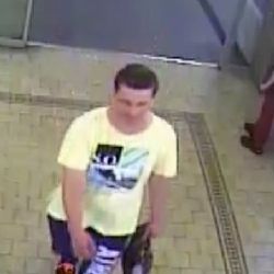 Ve vagonu na nástupišti v Plzni se pokusil znásilnit dívku