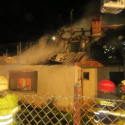 Ve Vejprnicích hořel nad ránem dvojdomek, škoda půl milionu 