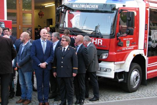 Foto: Ve Waldmünchenu podepsali hasiči dohodu o česko-německé spolupráci