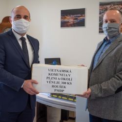 Vietnamská komunita pomáhá PMDP v boji proti koronaviru
