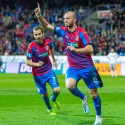 Viktoria porazila ve šlágru Spartu gólem Krmenčíka
