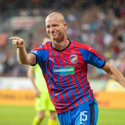 Viktoriáni porazili Karvinou 3:2, dvakrát se trefil Krmenčík