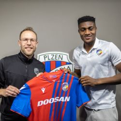 Viktorii posílil dvacetiletý Rafiu Durosinmi