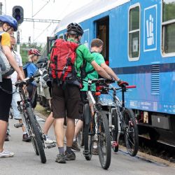 Vyzkoušejte cyklostezku Ohře, z Plzně se k ní vydá speciální vlak