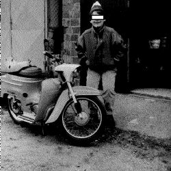 Z chaty na Plzeňsku zmizely veterány motorek