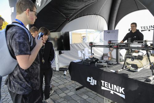 Foto: Na začátku června Plzeň ovládnou drony a technologie budoucnosti