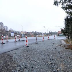 Začíná stavba okružní křižovatky v Červenohrádecké ulici