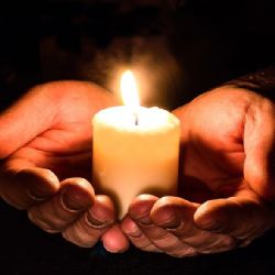 Zapalte v úterý svíčku za Jana Palacha, vyzývají plzeňští studenti