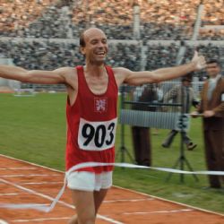Zářijová Beseda: zpívá Adam Plachetka, běží Zátopek