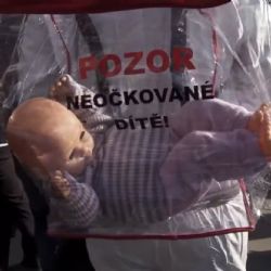 Zářijové projekce dokumentů z festivalu Jeden svět budou venku 
