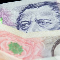 Zbohatnutí nebo láska. I přes varování lidé v kraji stále přicházejí o miliony