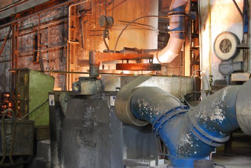 Foto: V hrádeckých železárnách se zastavila ocelárna. Jen na tři týdny