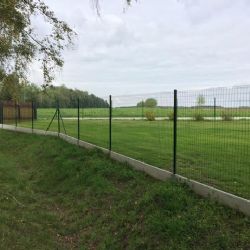Firma Ploty Kodl, s.r.o. oplotila zahradu v  Tachově