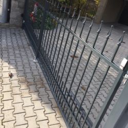  Tyčkové oplocení