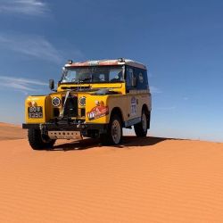 DAKARSKÝ VETERÁN LAND ROVER V PLZNI