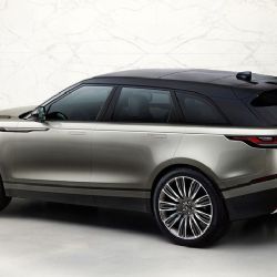 NOVÝ RANGE ROVER: VELAR