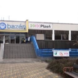 PLZEŇSKÁ 1: Bazén v Plzni na Slovanech otevírá novou restauraci