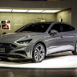 Hyundai představuje zcela nové modely Sonata a ix25