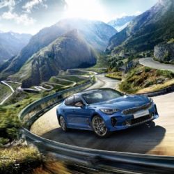 Kia zahájila prodej modernizovaného fastbacku Stinger v nejvýkonnější variantě GT