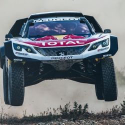 PEUGEOT 3008DKR MAXI: cílem je vítězství v Rallye Dakar 2018