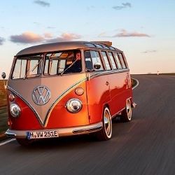 Síla elektřiny: Nový VW e-BULLI