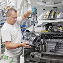 ŠKODA AUTO vyrobila v České republice v roce 2018 více vozidel než kdykoliv předtím