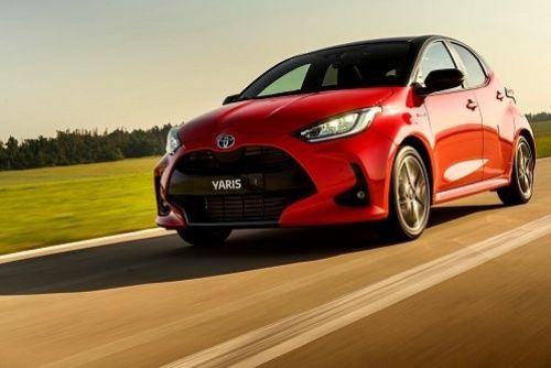 Foto: Toyota zahájila ve Francii výrobu nového modelu Yaris