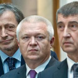 ANO hledá stínové ministry, loni za to přitom ČSSD kritizovalo
